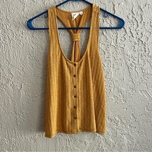 ⭐️ White Crow Tank